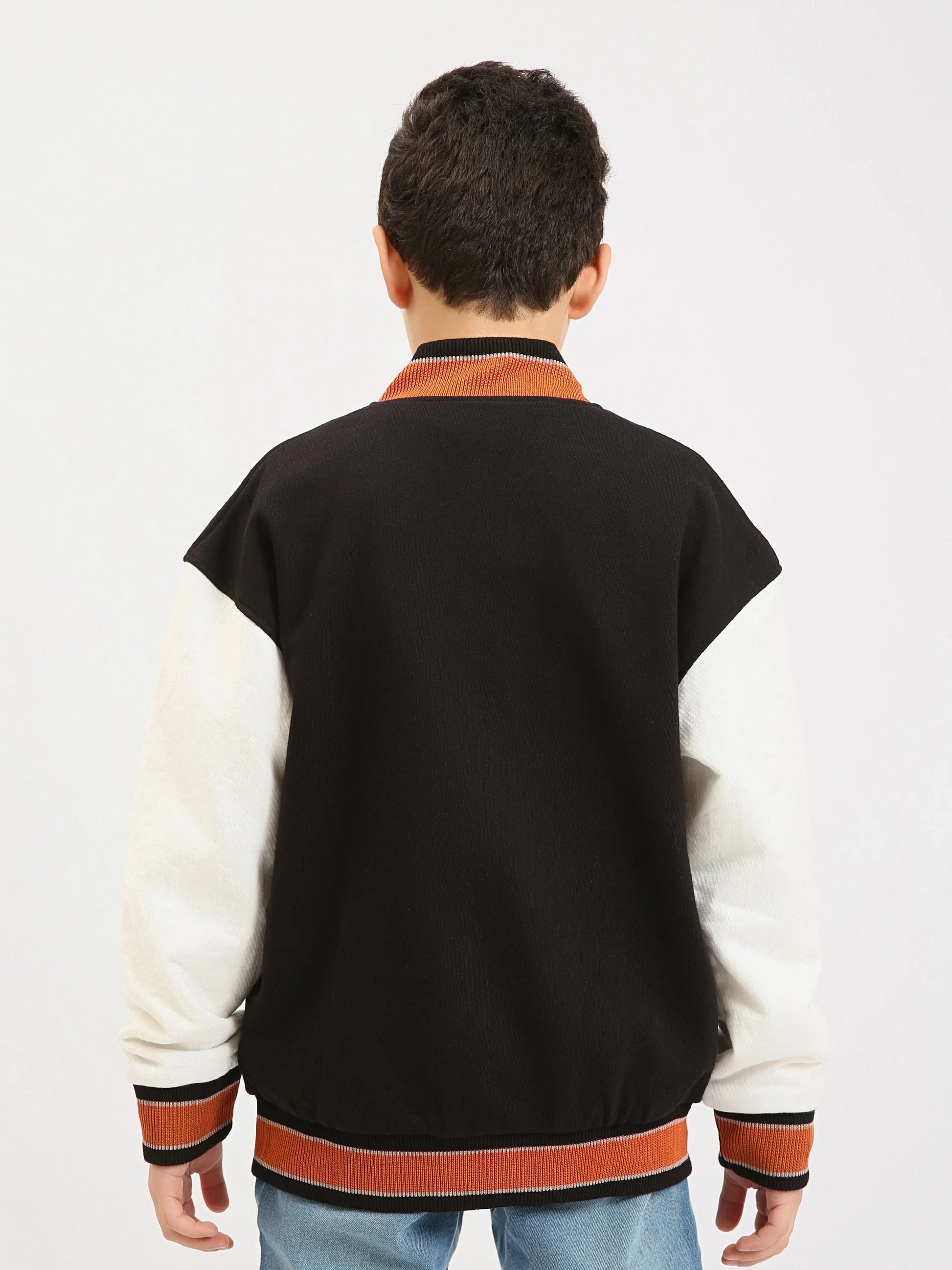 Veste teddy garçon ado à boutons-pression, style varsity, patchs “H” et finitions contrastées - SWS25WBNS76026MJ1 - Justyol