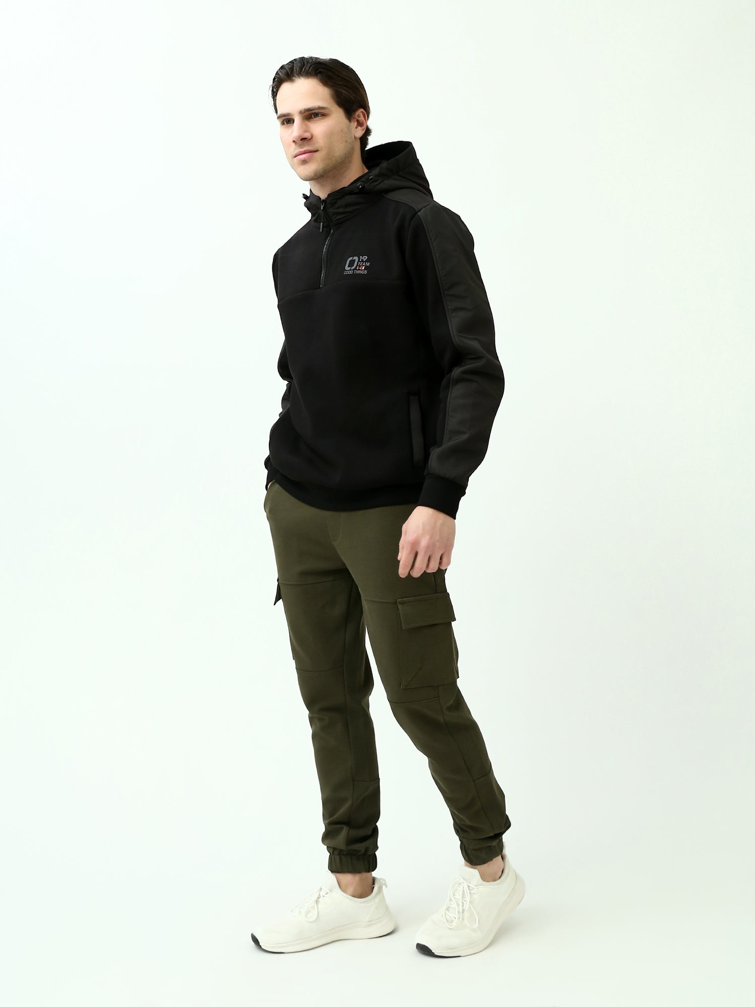 Hoodie pour homme avec fermeture éclair et capuche au design moderne - SWS25WHNK26263TM1