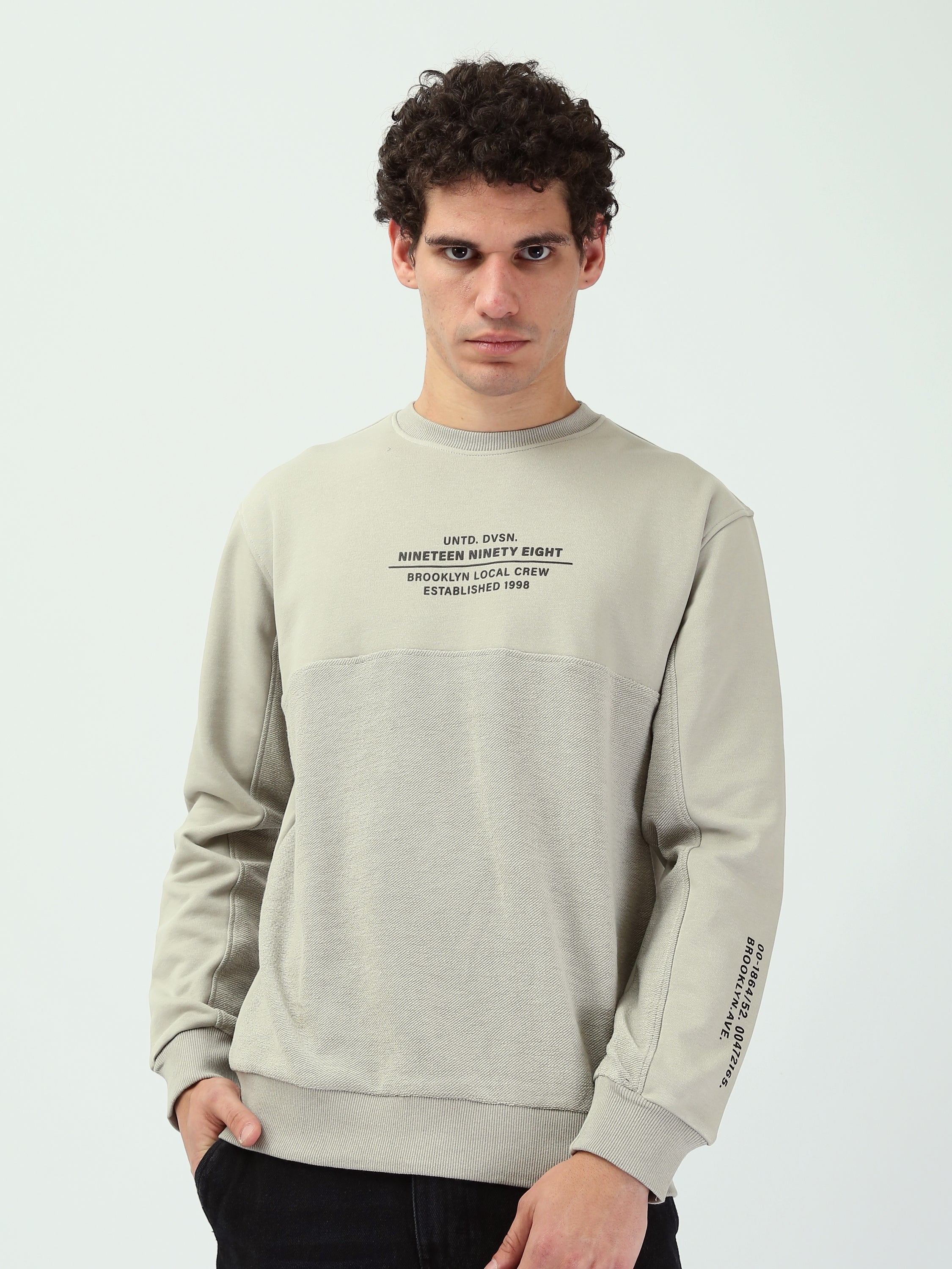 Sweatshirt homme col rond – Design moderne et confort urbain - SWS25WRCL26286TM1