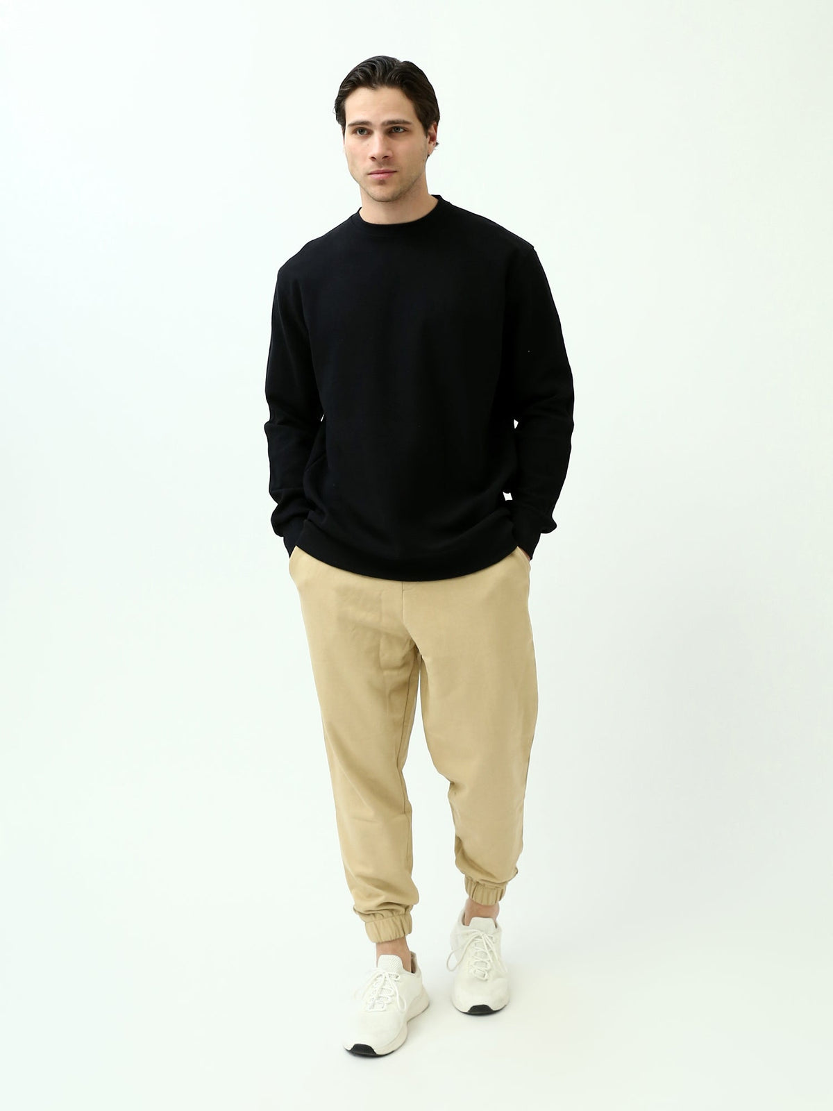 Sweatshirt homme col rond – Essentiel minimal et confort quotidien - SWS25WRPL26290TM1
