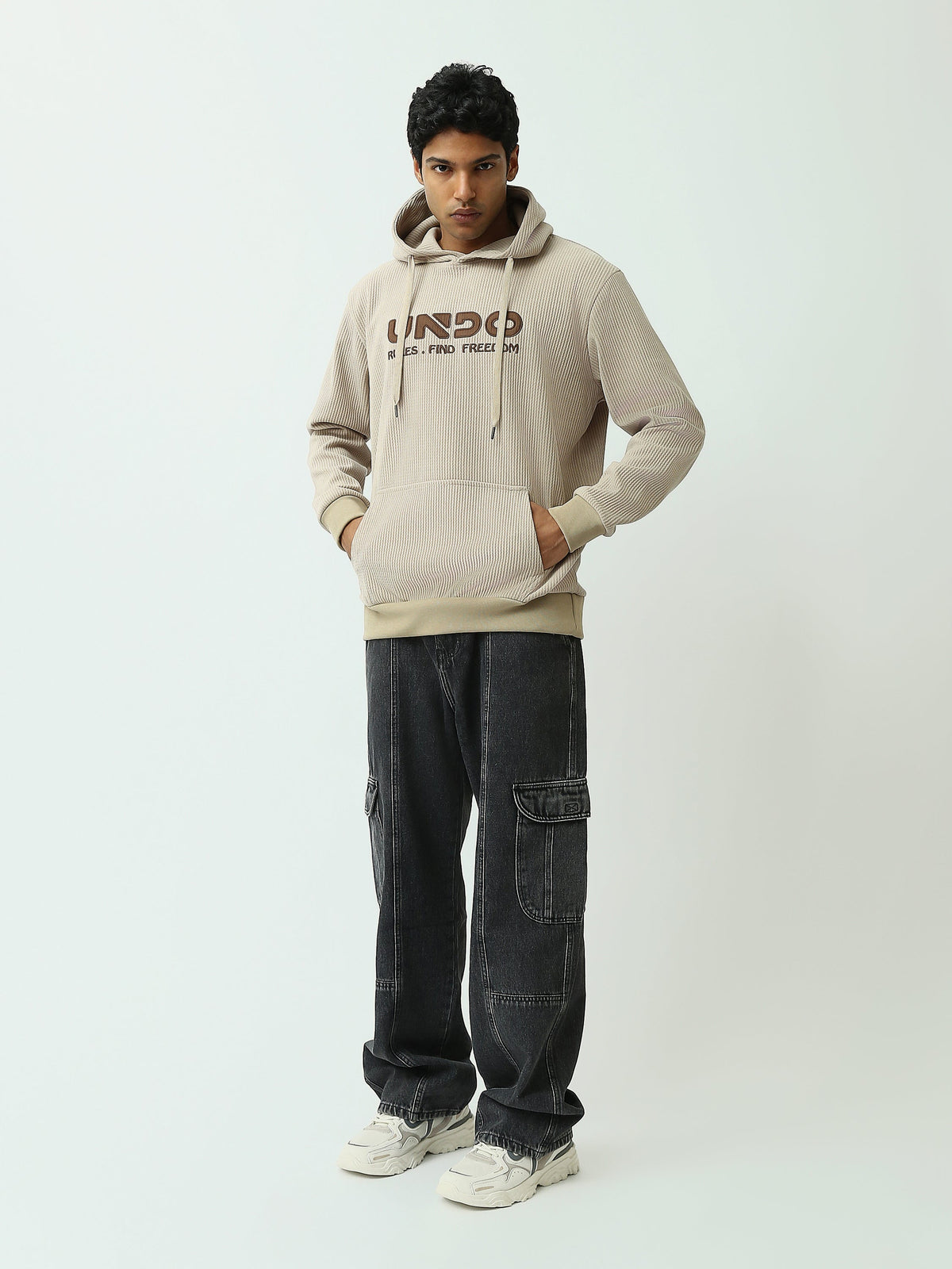 Sweat à Capuche Homme en Maille Côtelée avec Inscription - SWS26WHEK26431TM1