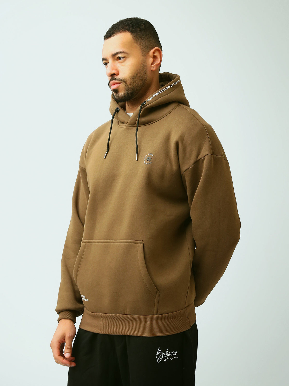 Sweat à Capuche Homme Oversize avec Logo Minimaliste – Style Casual - SWS26WHNK26424TM1