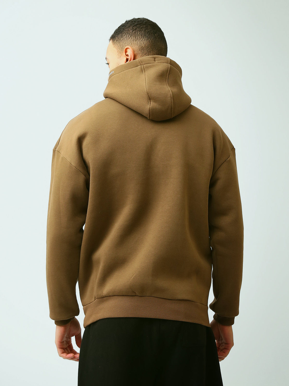 Sweat à Capuche Homme Oversize avec Logo Minimaliste – Style Casual - SWS26WHNK26424TM1