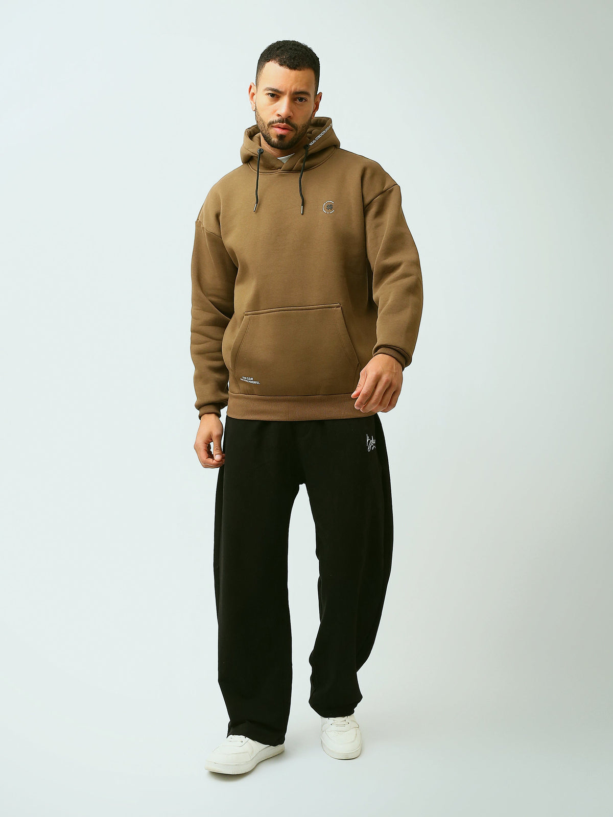 Sweat à Capuche Homme Oversize avec Logo Minimaliste – Style Casual - SWS26WHNK26424TM1