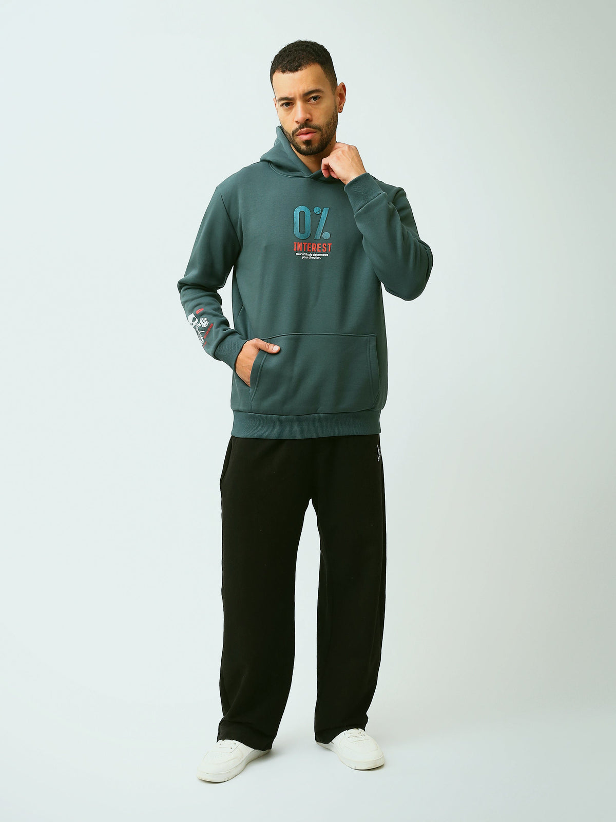 Sweat à Capuche Homme avec Inscription Graphique – Style Streetwear - SWS26WHNK26557TM1