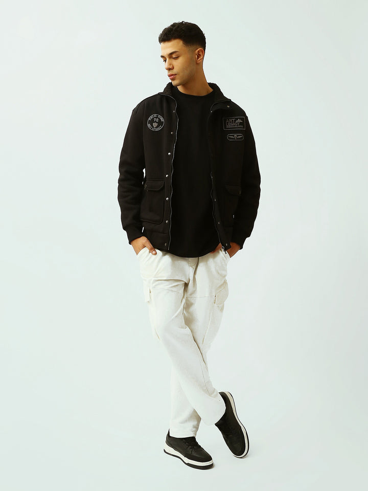 Veste Homme Noire à Col Montant avec Écussons – Style Streetwear - SWS26WZES26417TM1