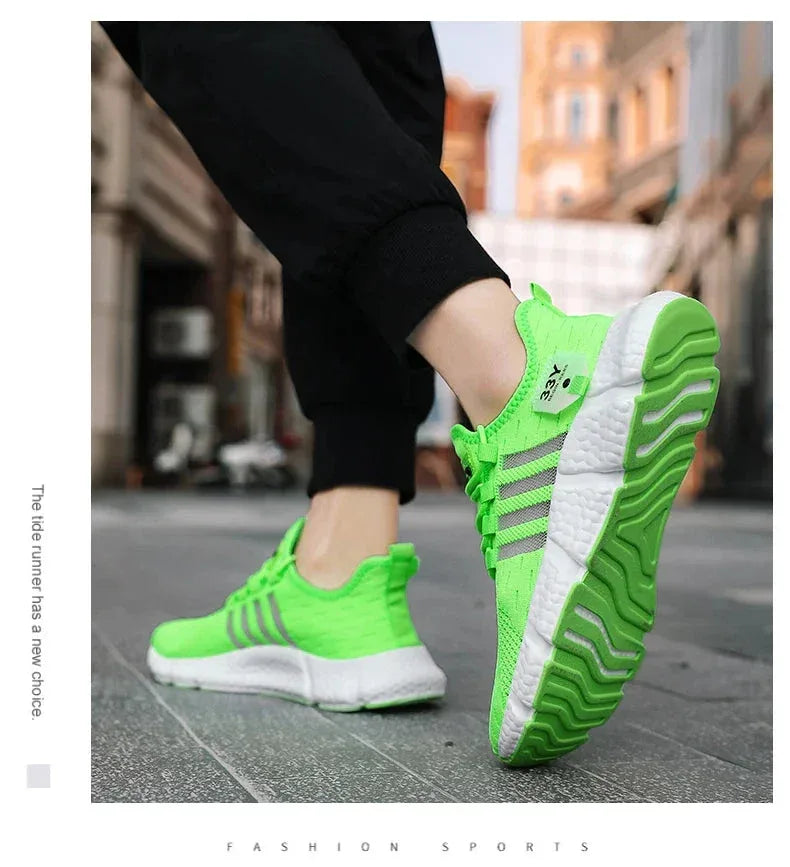 Chaussure Homme Sportive avec Semelle Blanche Élevée – Légère et Confortable pour l'Usage Quotidien