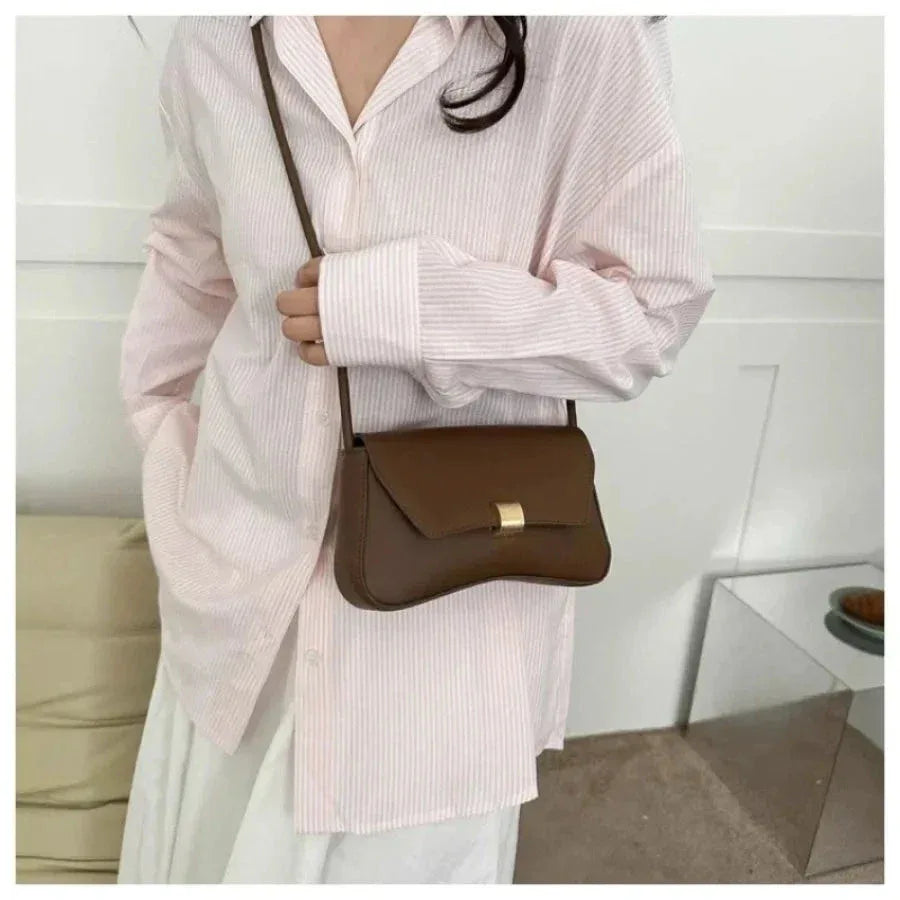 Sac à Main Femme Tendance – Sac Bandoulière Retro avec Appliques, Sac Crossbody Mini, Sac Sous l'Aisselle Élégant - Justyol