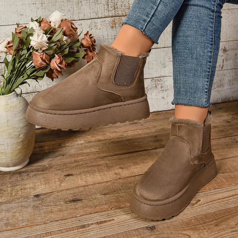Bottes Femme Casual Hiver avec Texture Veloutée et Semelle Haute – Élégance et Confort