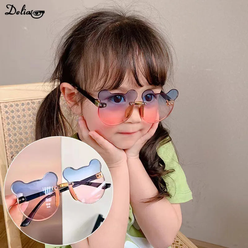 Children's Glasses Sunglasses UV Resistant Fashionable and Cute for Boys and Girls Baby Bear Ears Sunglasses Photo Taking Design