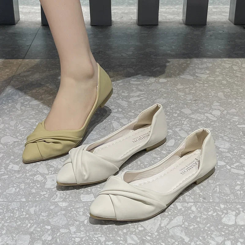 2024 New Summer Style Fashionable and Comfortable Twist Style Kink Surface Pointed Toe Shallow Mouth Flat Bottom Commuting Shoes