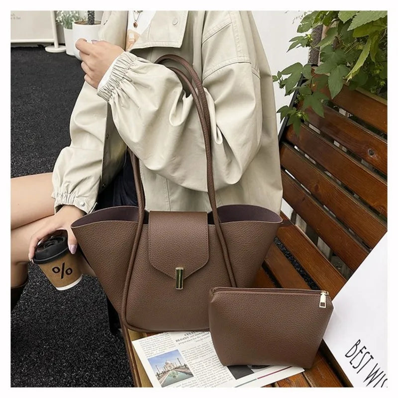 Sac Bandoulière Femme Demi-Lune de Luxe – Sac à Main Maillard avec Détails Volants