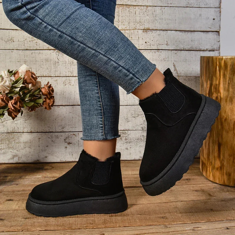 Bottes Femme Casual Hiver avec Texture Veloutée et Semelle Haute – Élégance et Confort