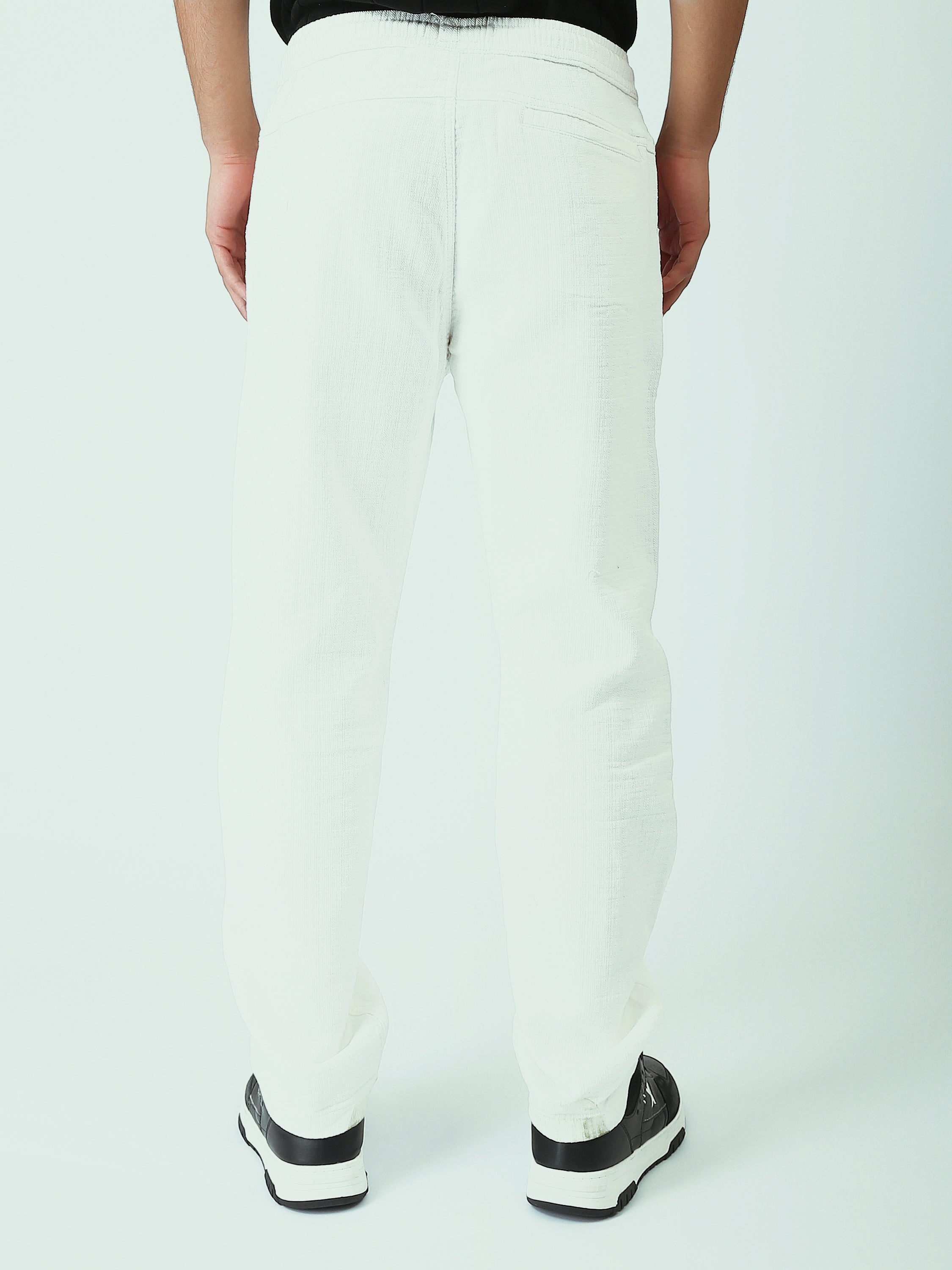 بنطلون رجالي بقصّة مريحة – ستايل كاجوال ومتعدد الاستخدامات - TRO25SLKR23586TM1