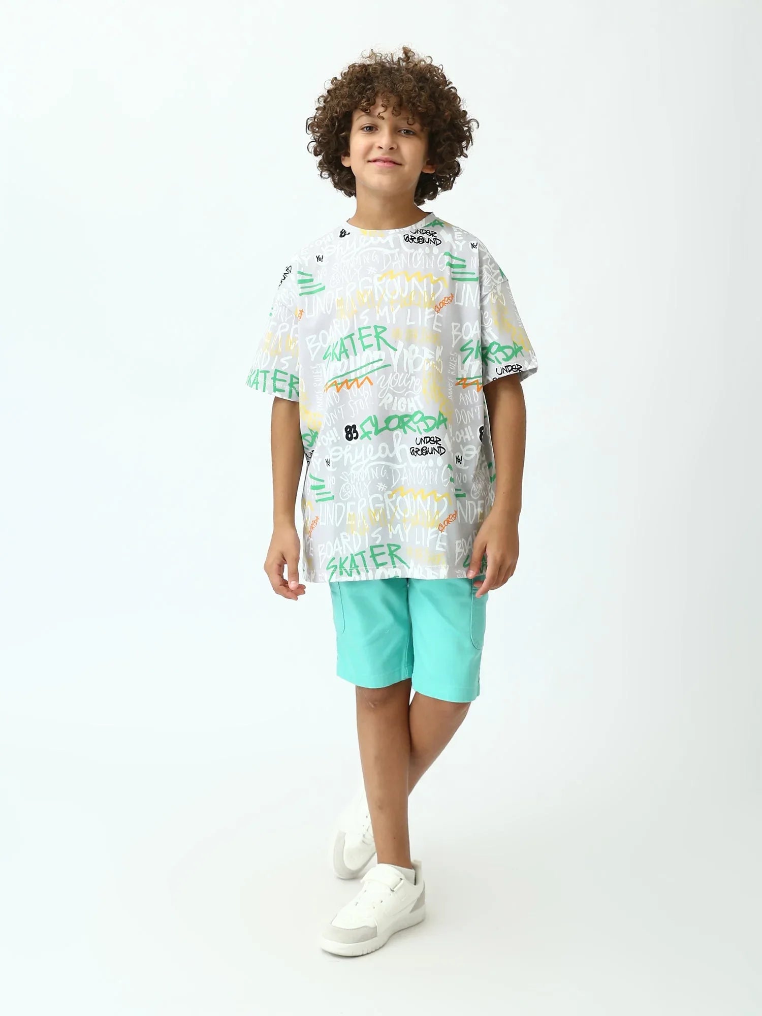 T-shirt ado garçon gris argenté imprimé graffiti Skater, manches courtes, coupe oversize - TSH24SARO75265MJ1 - Justyol