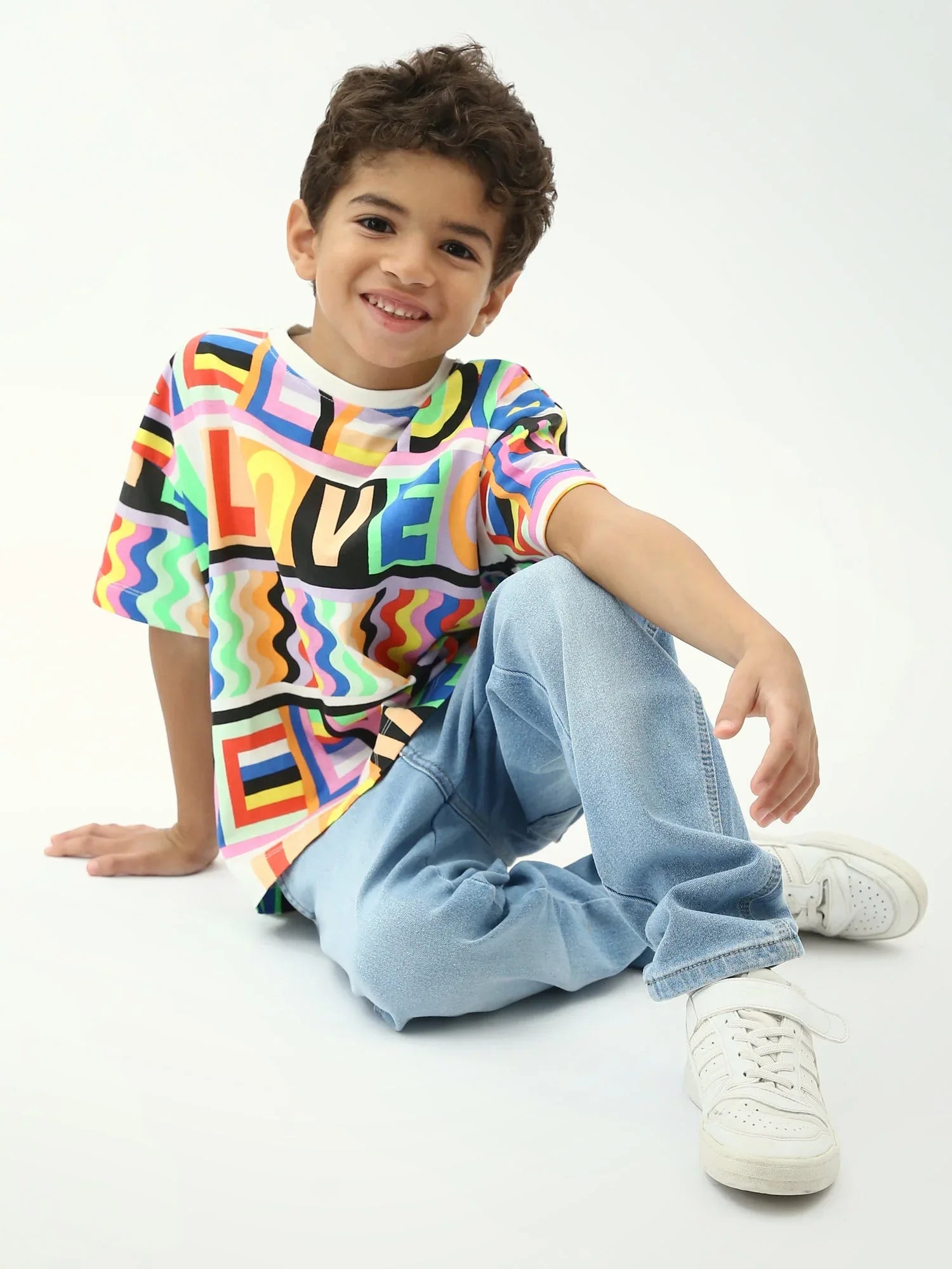 T-shirt garçon multicolore imprimé LOVE, coupe oversize, manches courtes - TSH24SARO75478MB1 - Justyol