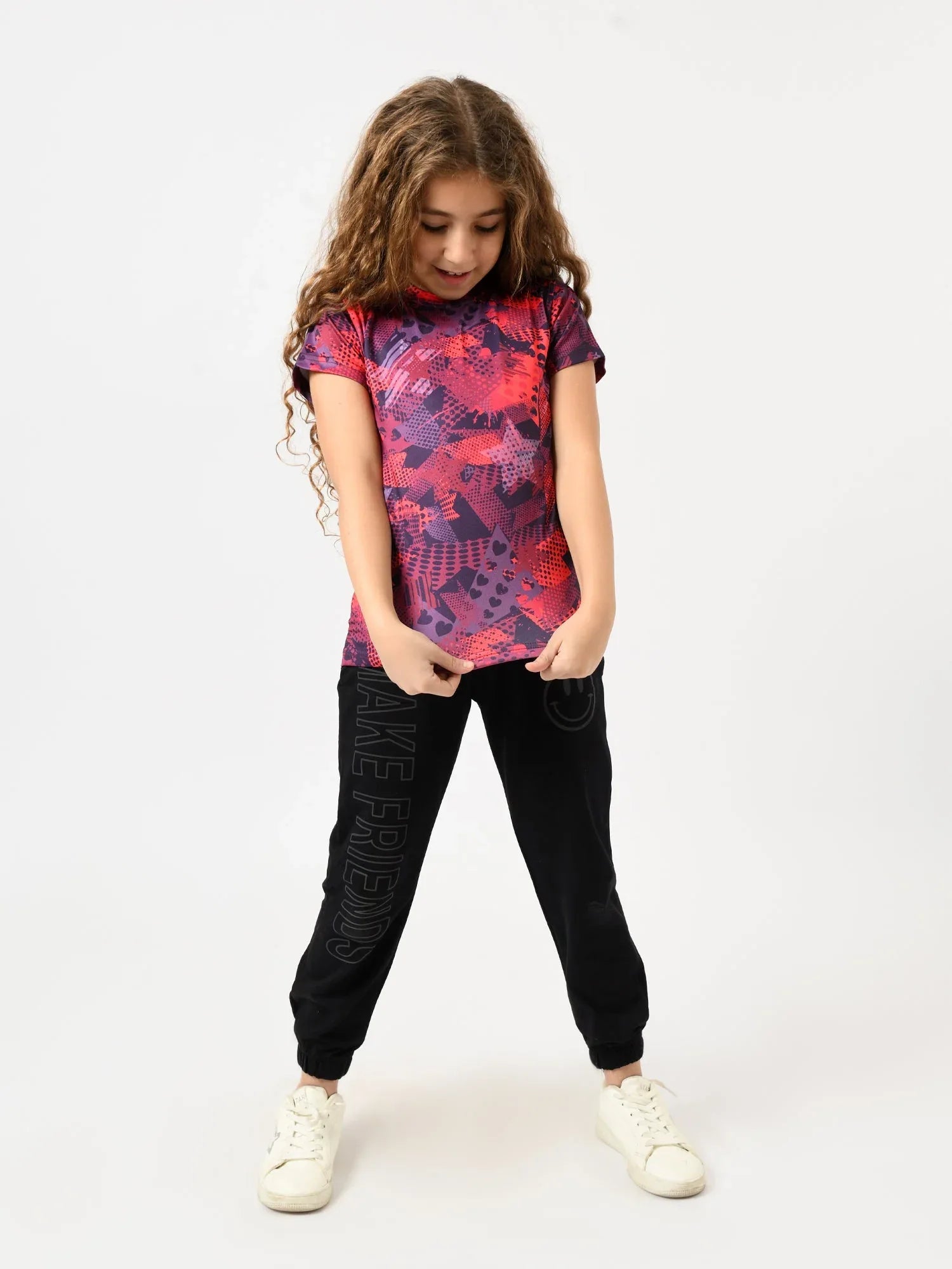 T-shirt fille à manches courtes, imprimé all-over étoiles & motifs – TSH24SARR71081MG1 - Justyol