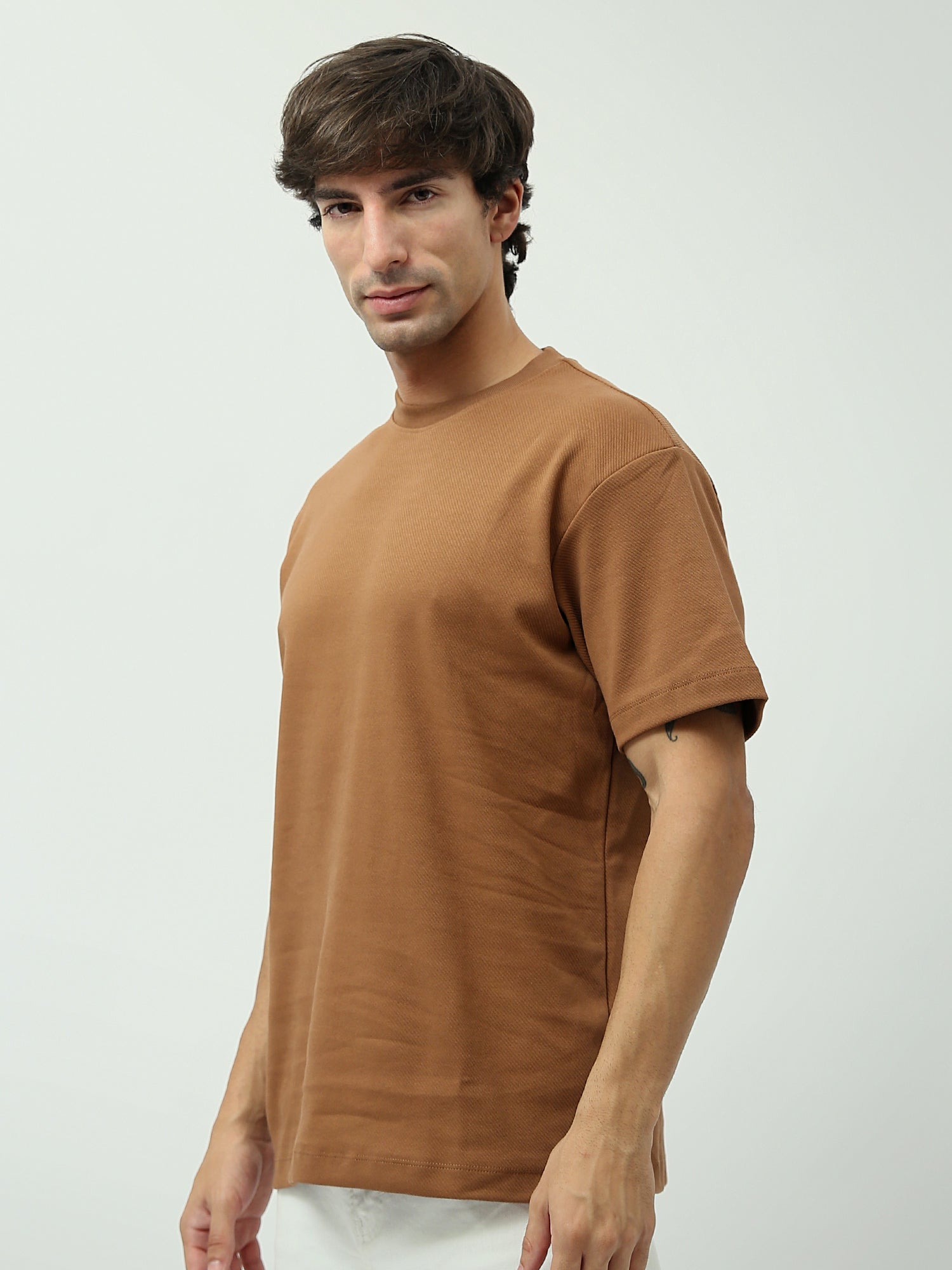 T-shirt Homme Simple – Confort et Élégance pour le Quotidien - TSH24SBRO20174TM1