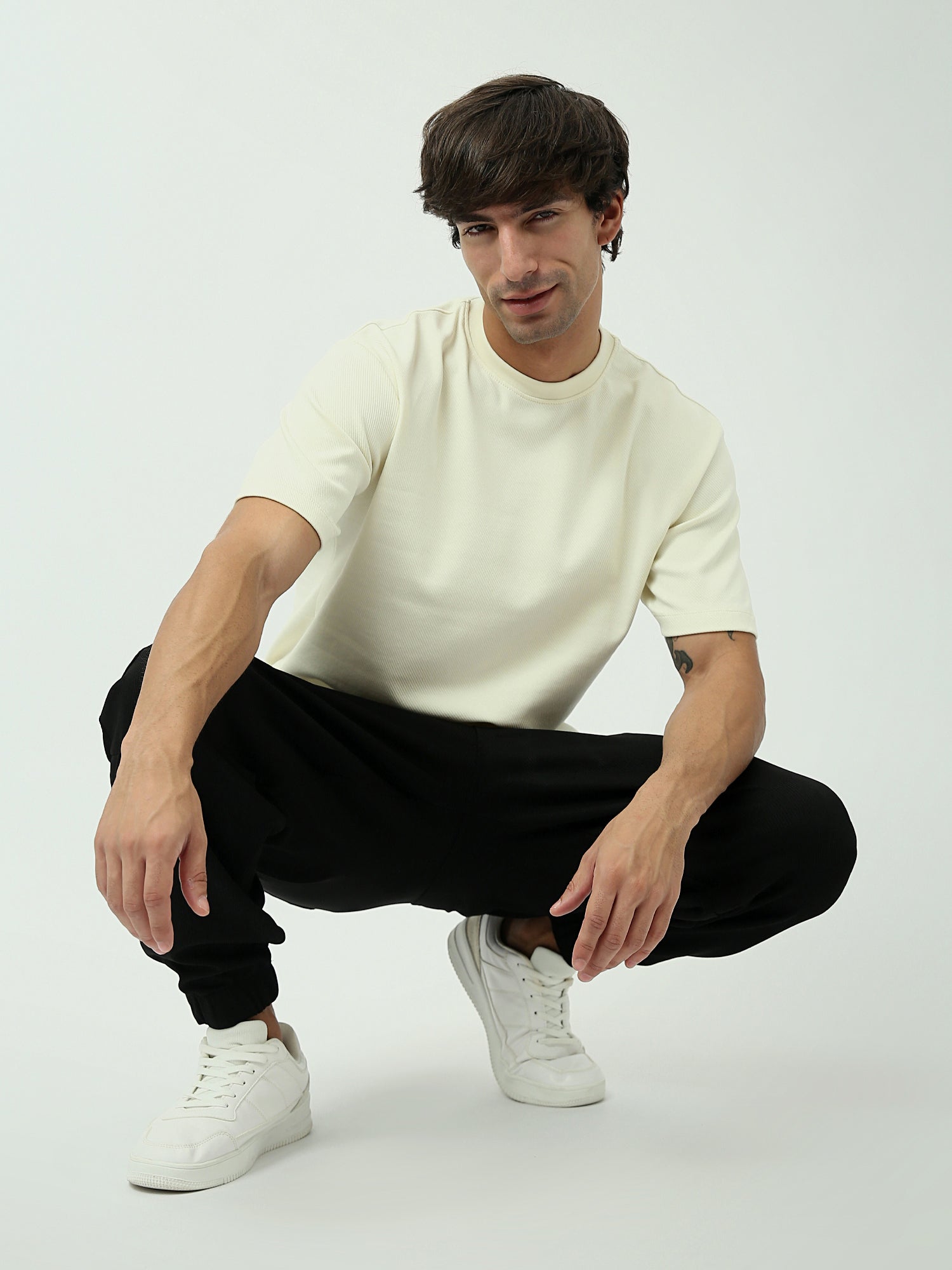 T-shirt Homme Simple – Confort et Élégance pour le Quotidien - TSH24SBRO20174TM1
