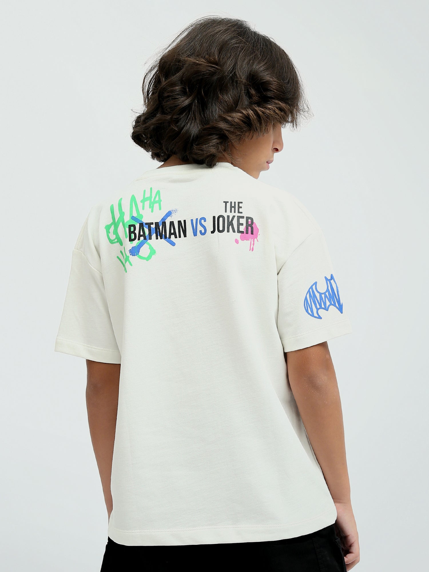 T-shirt Garçon Blanc "Batman vs Joker" – Design Dynamique et Fun - TSH24SPRO32666TB1