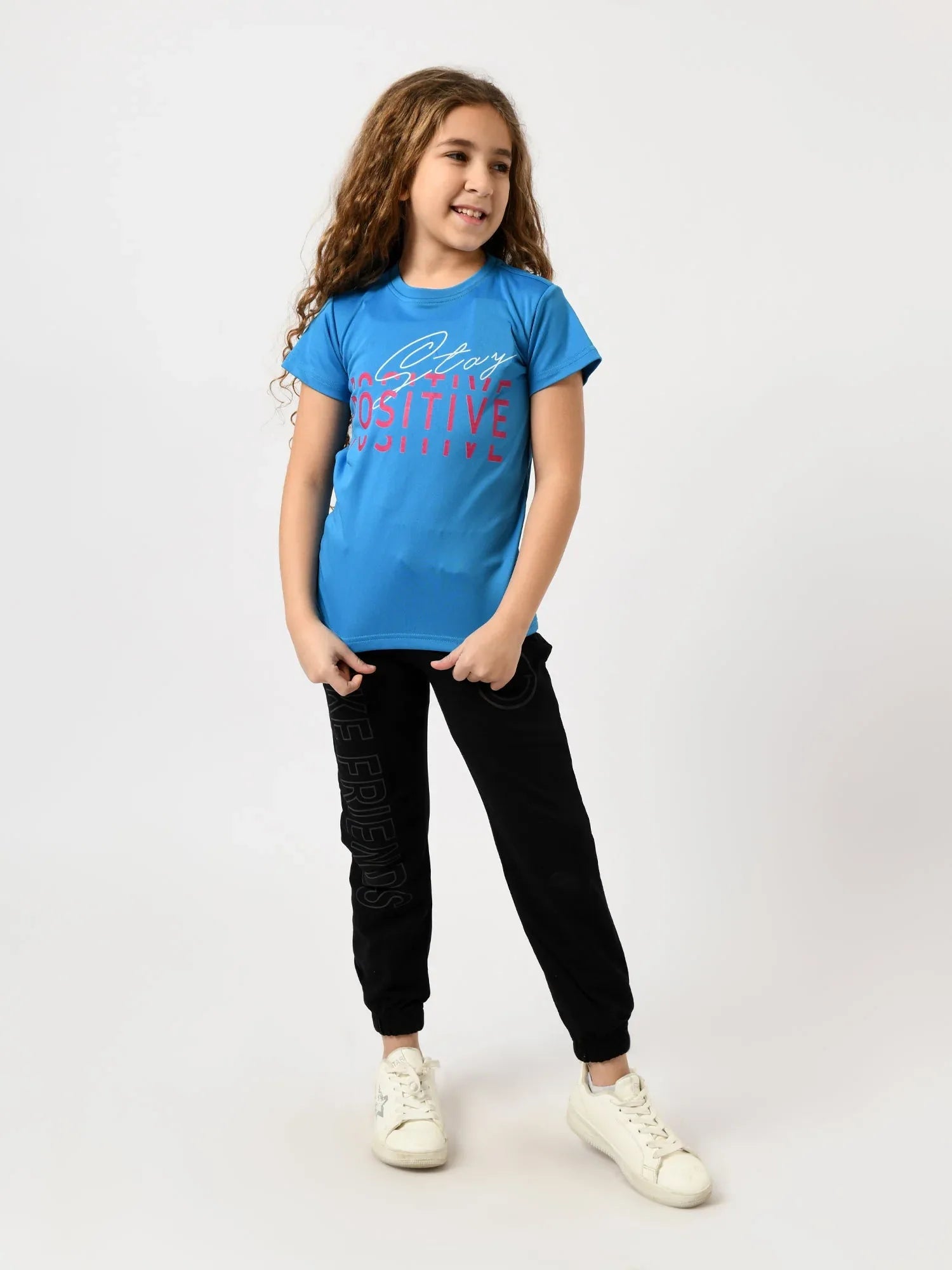 T-shirt fille à manches courtes, message Stay Positive – TSH24SPRR71089MG1 - Justyol