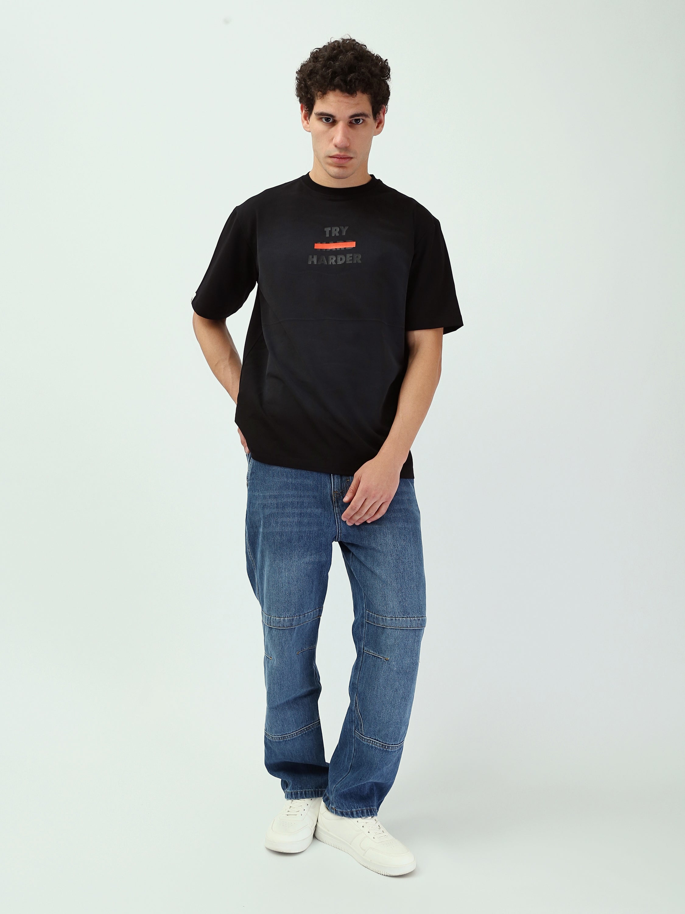 T-shirt noir homme avec imprimé "TRY HARDER" – Style sportif et motivant - TSH25SBRS20527TM1