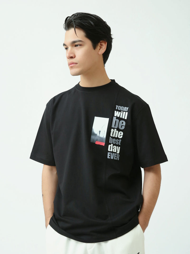 T-Shirt Homme Oversize à Imprimé Typographique Moderne - TSH25SPR20363TM1