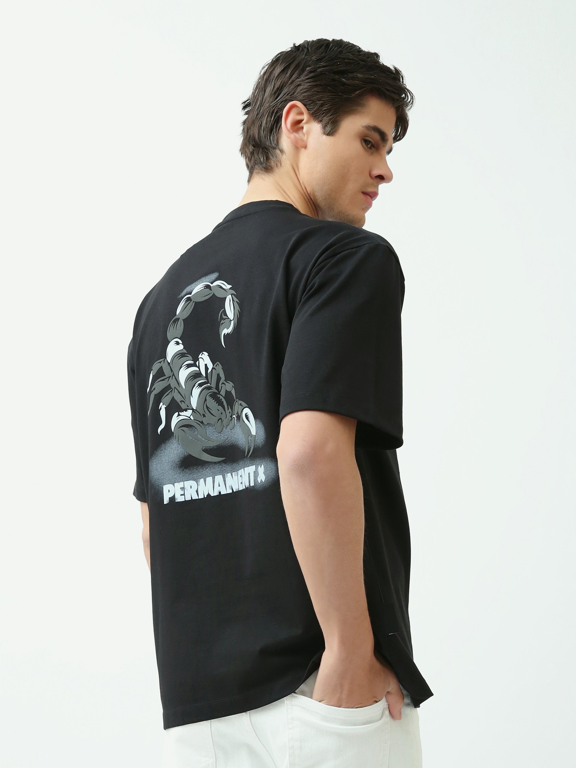 T-shirt Homme Oversize à Imprimé Typographique - TSH25SPRO20490TM1