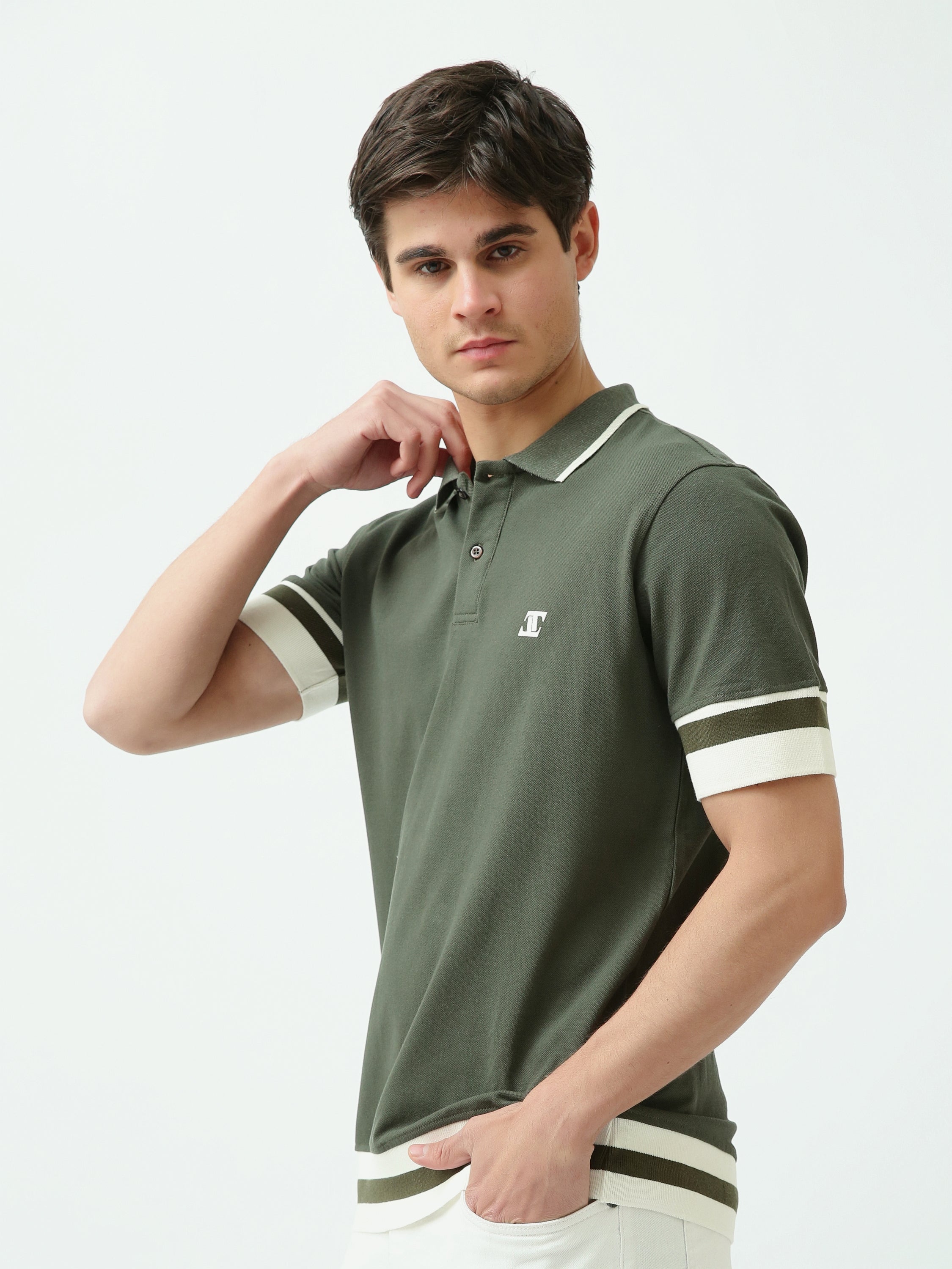 Polo Homme Élégant – Design Moderne avec Détails Subtils et Logo Chic - POS24SBPR21906TM1