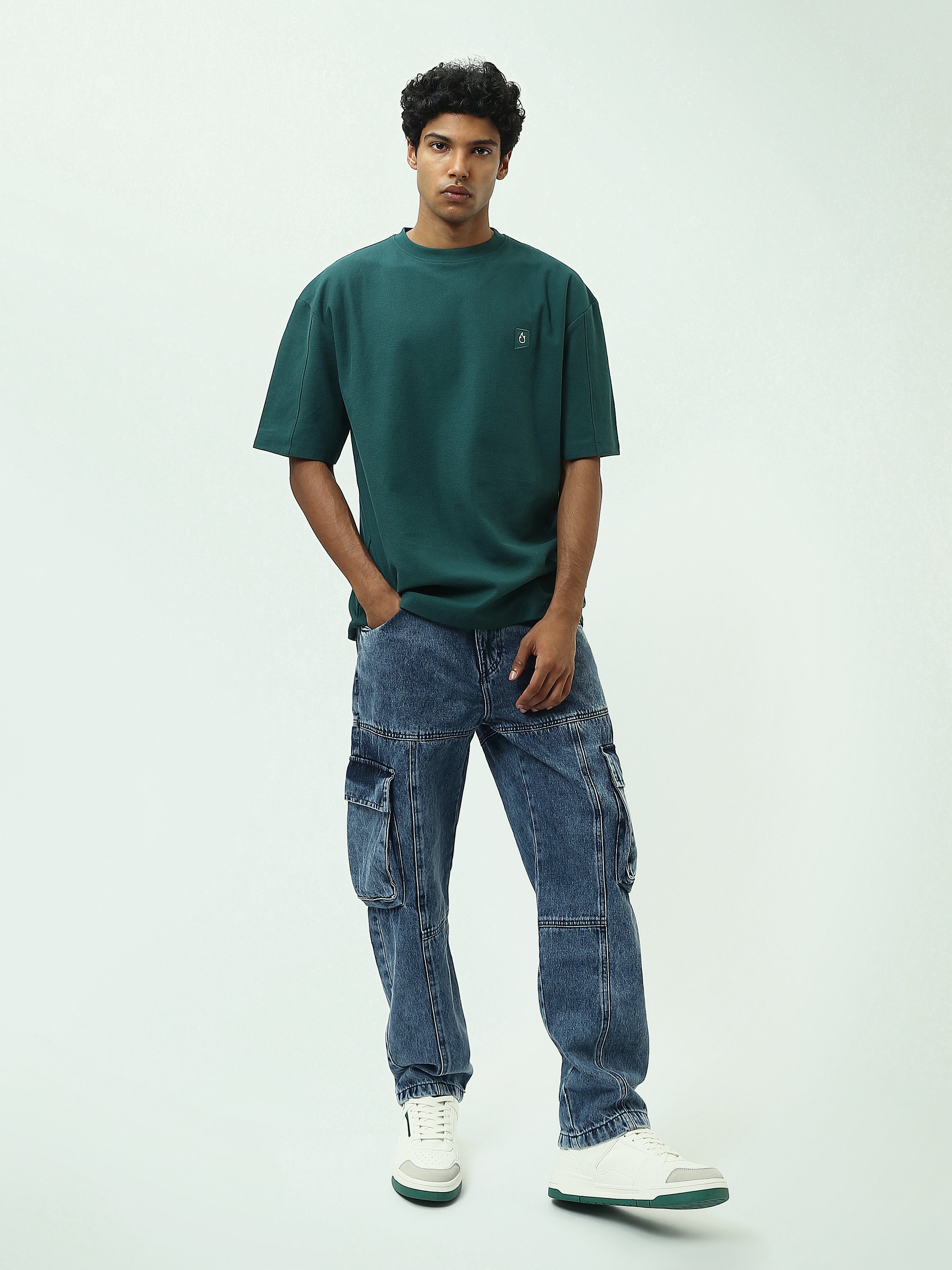 T-Shirt Homme Oversize Texturé à Petit Logo – Style Minimaliste - TSH25SPRO20576TM1