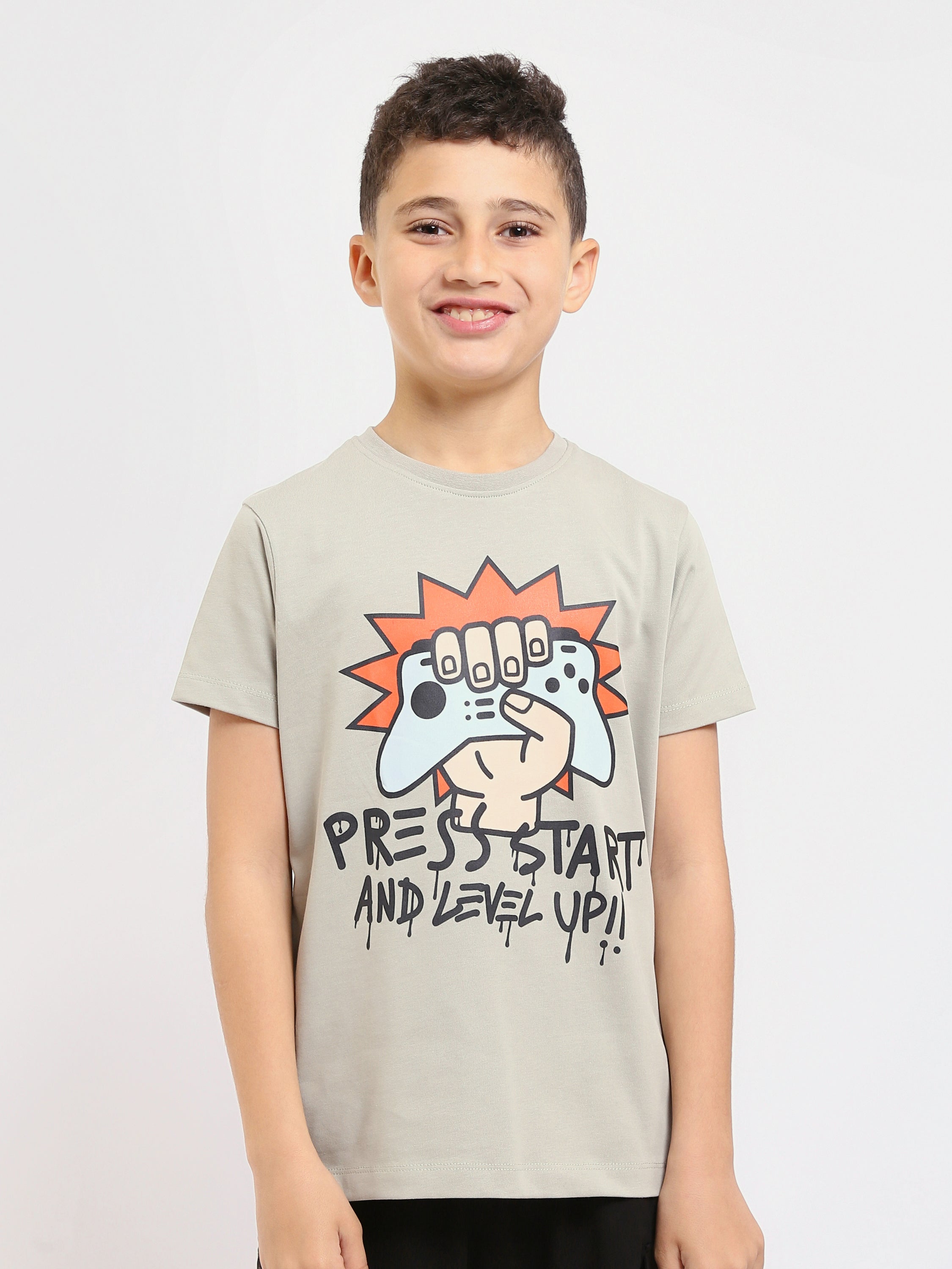 T-shirt Garçon Gris – Design Fun et Dynamique - TSH25SPRO32674TB1