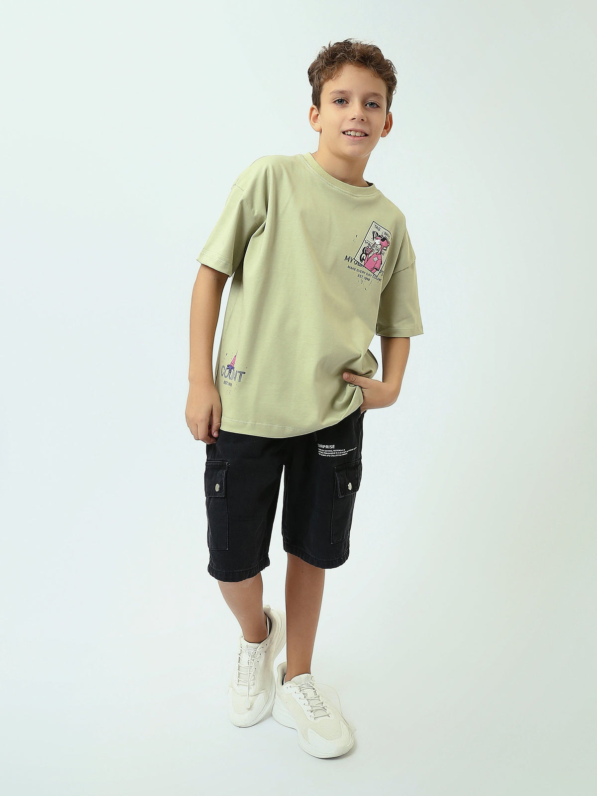 T-Shirt Garçon Oversize à Imprimé Graphique Fantaisie - TSH25SPRO32683TB1