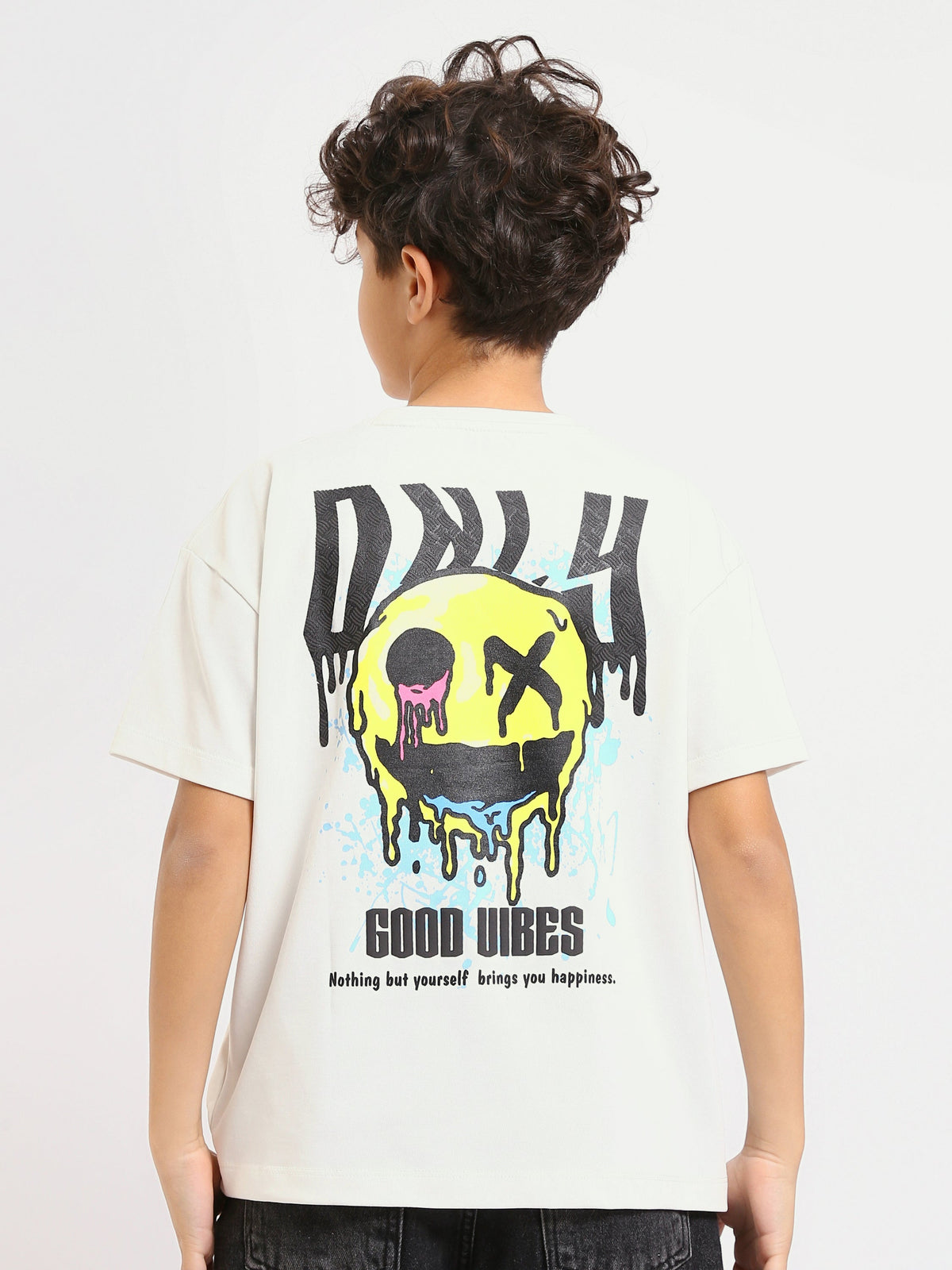 T-shirt off-white garçon "GOOD VIBES" avec imprimé graphique - TSH25SPRO32684TB1