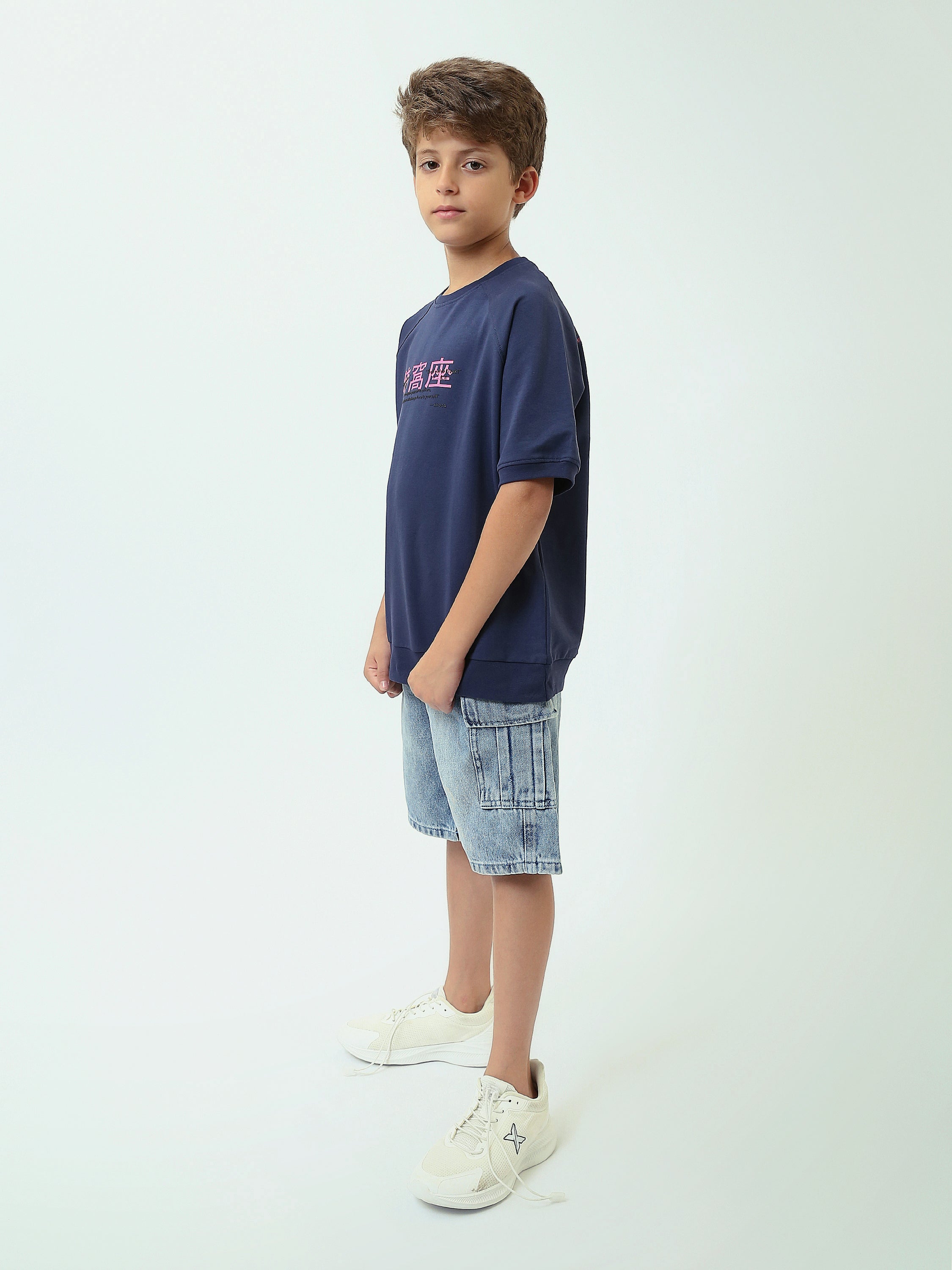 T-shirt Garçon Oversize à Manches Courtes avec Imprimé Graphique – TSH25SPRO32730TB1