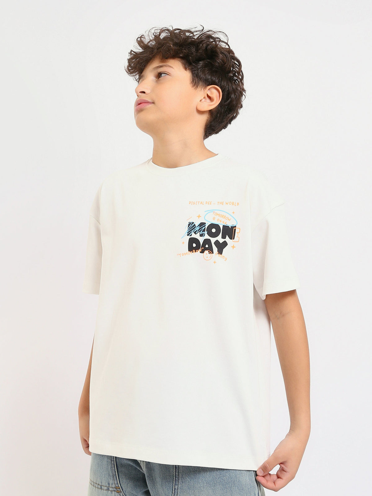T-shirt Garçon Slim Fit – Imprimé ‘MONDAY’ avec Détails Ludiques - TSH25SPRS32693TB1