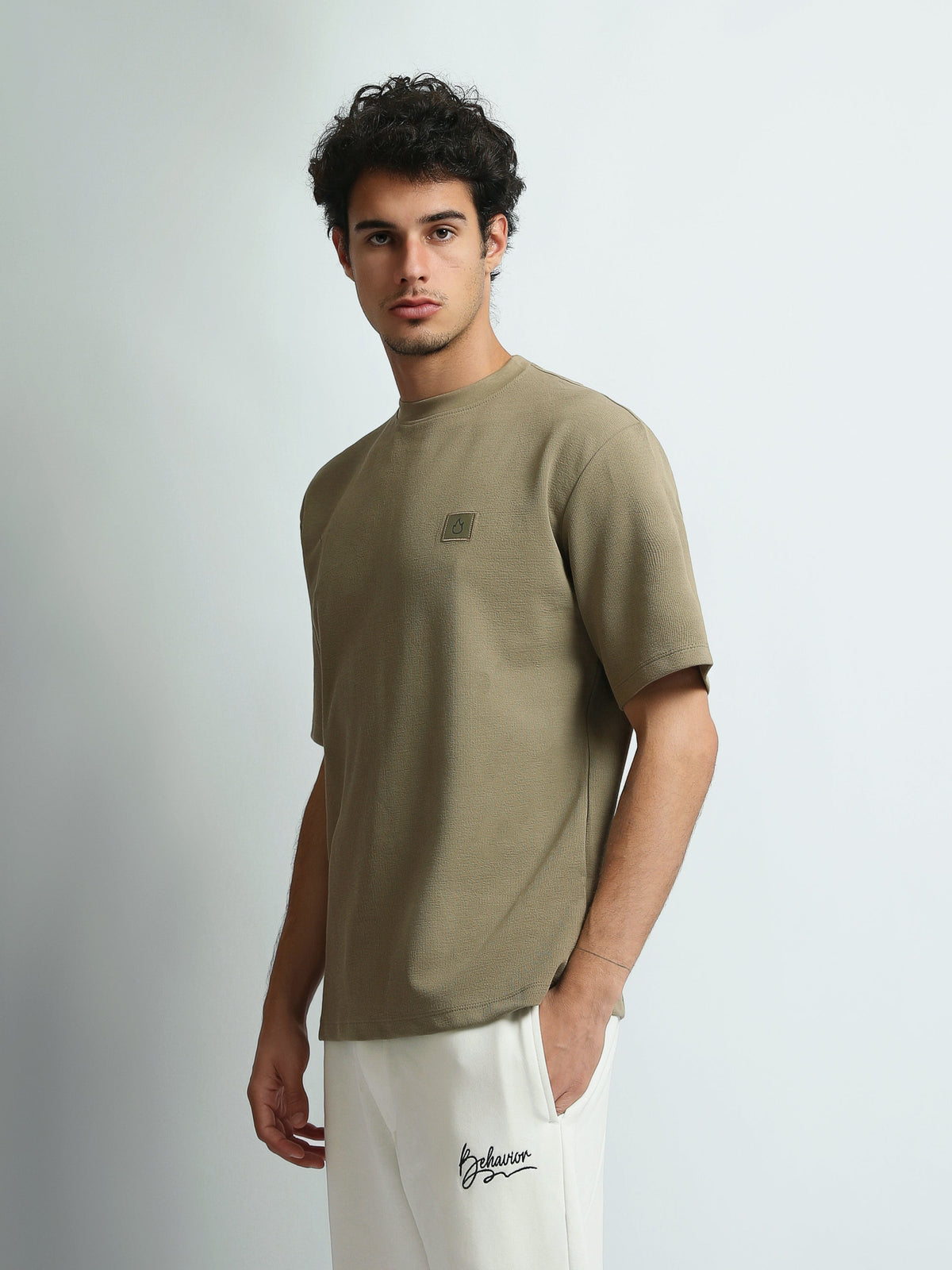 T-Shirt Homme Oversize Basique avec Petit Logo Brodé - TSH26SBRO20070TM1