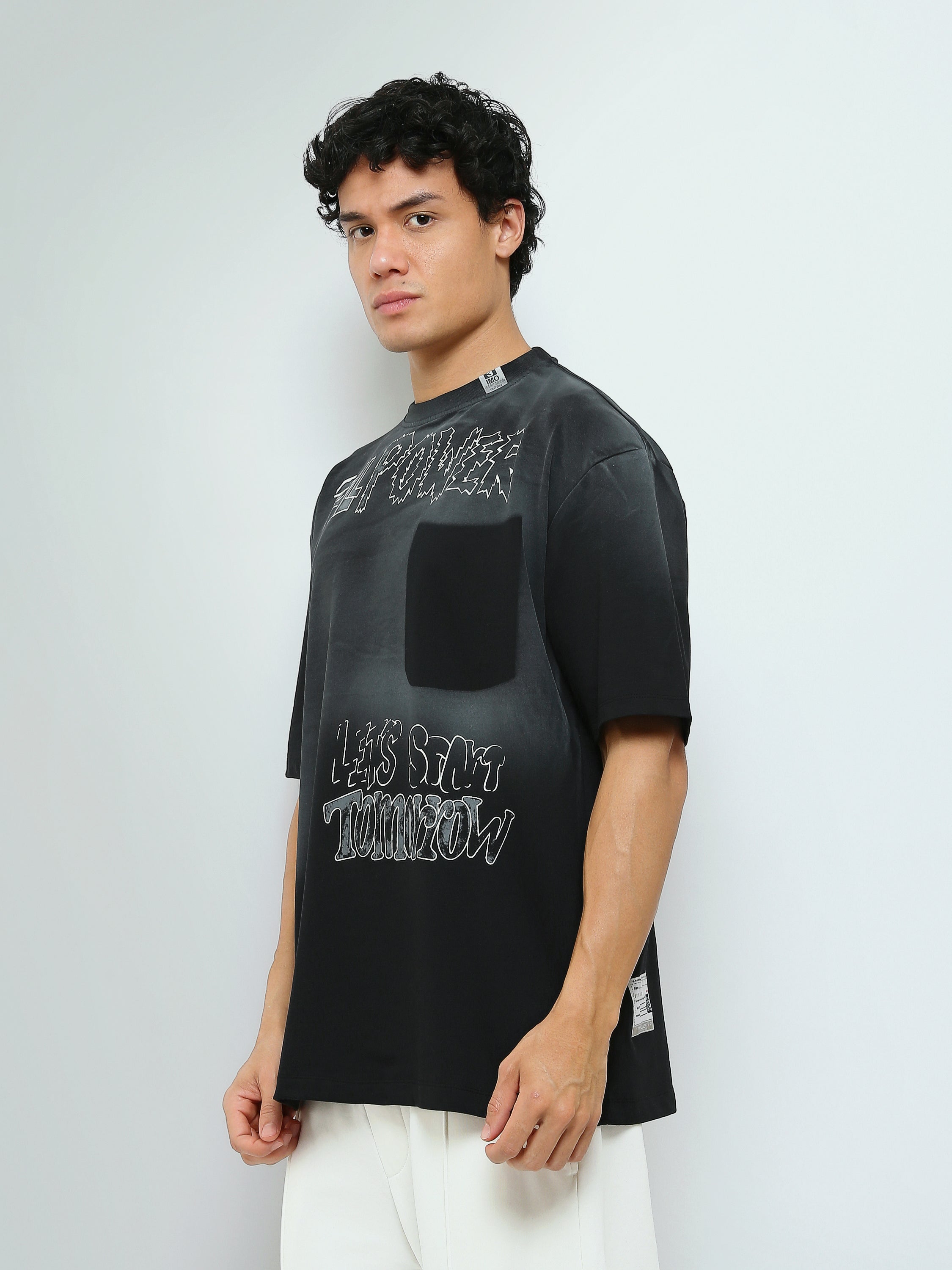 T-Shirt Oversize Homme à Imprimé Graphique et Poche Poitrine - TSH26SPRO20110TM1