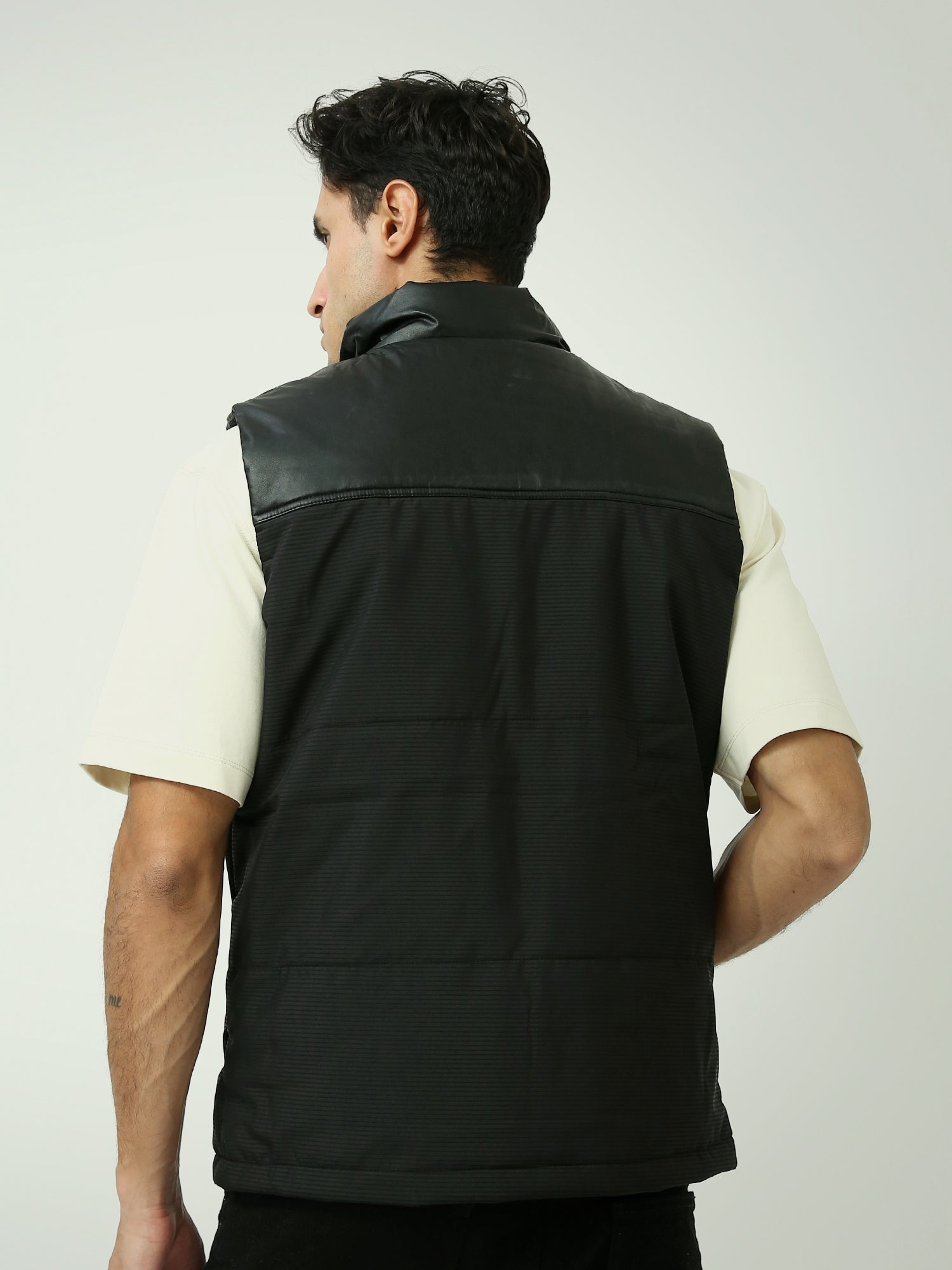 Veste homme matelassée au design moderne – Confortable et idéale pour l'hiver – VST25WWCP28540TM1