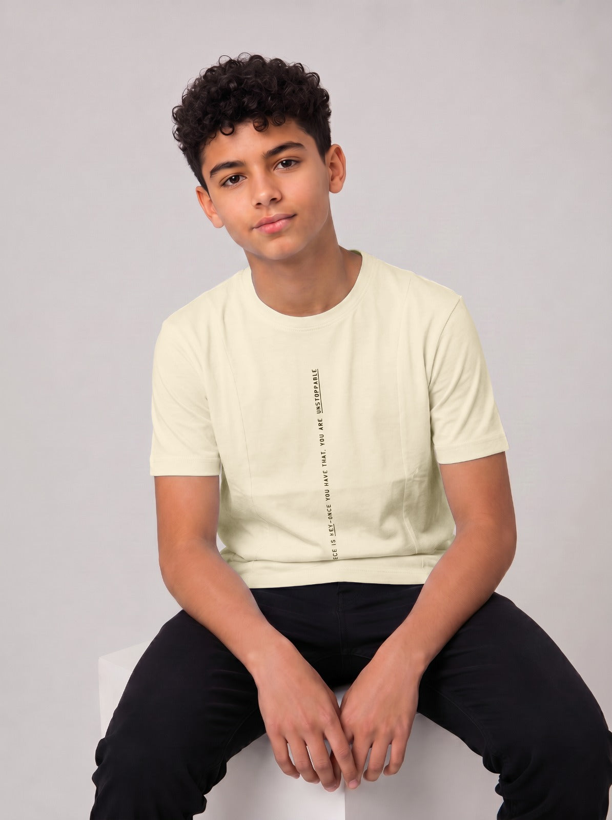 T-shirt Garçon Uni Manches Courtes Style Moderne-11287