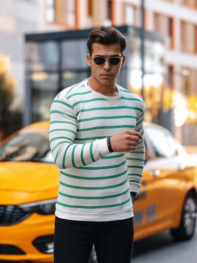Pull homme col rond à rayures horizontales coupe ajustée