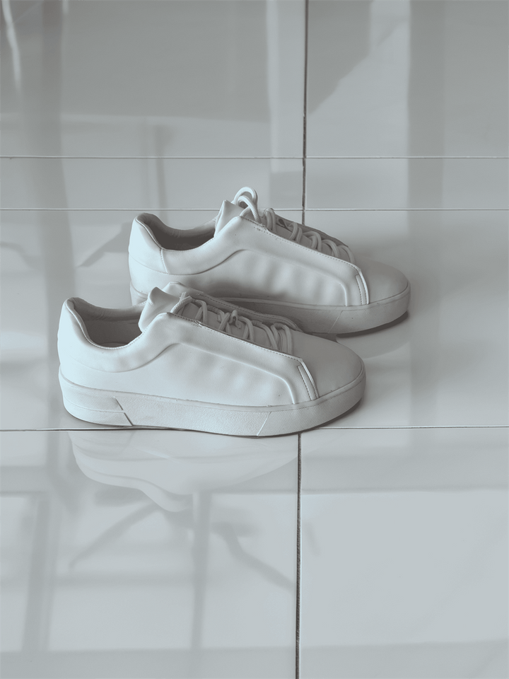 Baskets Homme Minimalistes à Lacets Invisibles