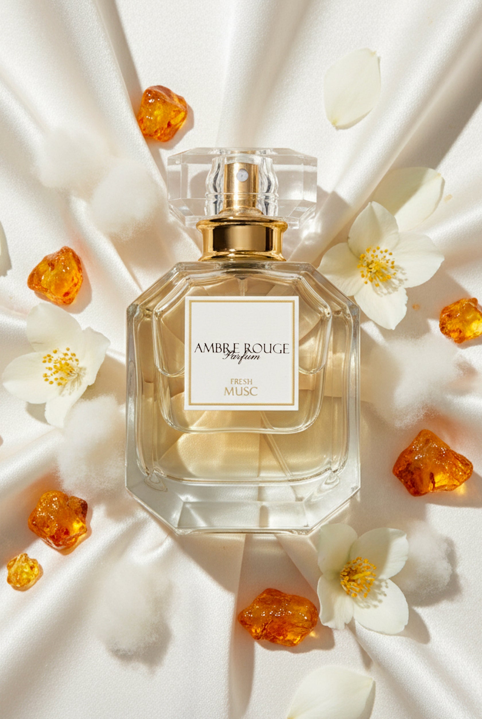 عطر نسائي مسك وعنبر بلمسة الياسمين ثبات طويل 50 مل