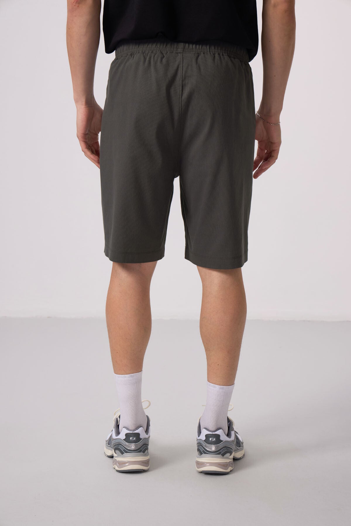 gri standart fit dokuma hafif esnek chino şort - 81290 - Justyol