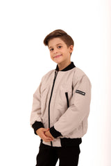 <tc>Veste bomber garçon avec écusson</tc>