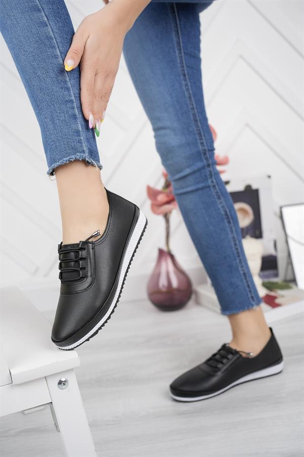 Ballerines Orthopédiques Femme Perforées à Lacets – Confort Quotidien