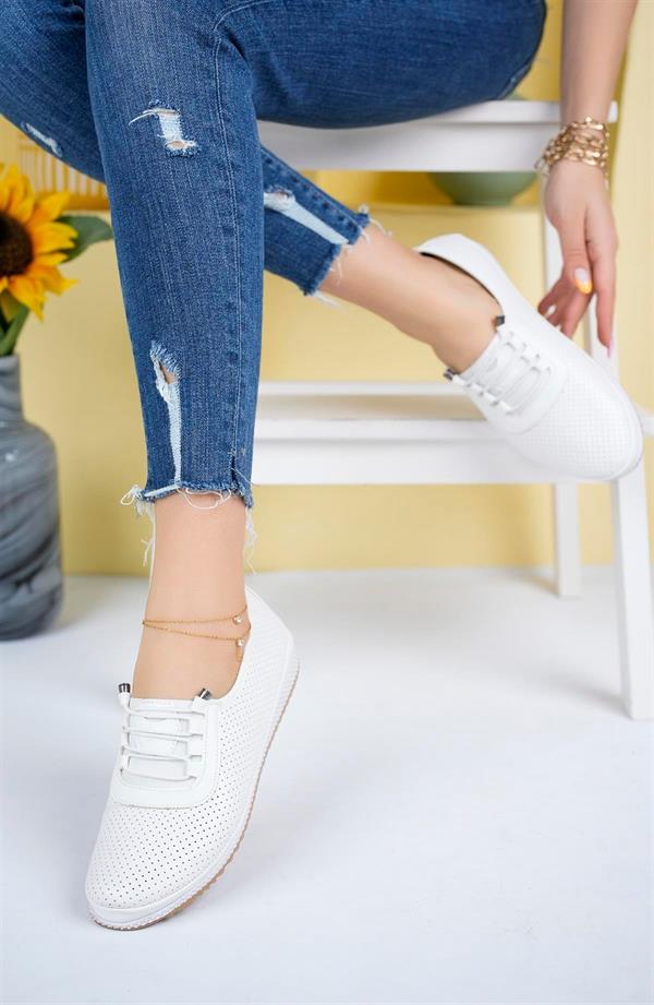 Ballerines Orthopédiques Femme Perforées à Lacets – Confort Quotidien