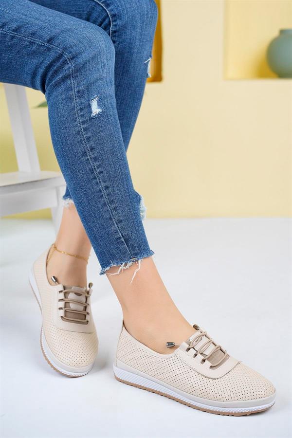 Ballerines Orthopédiques Femme Perforées à Lacets – Confort Quotidien