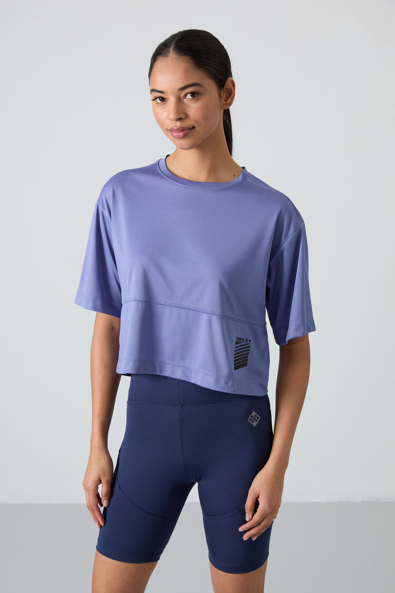 T-shirt performante pour femme en polyester respirant et flexible
