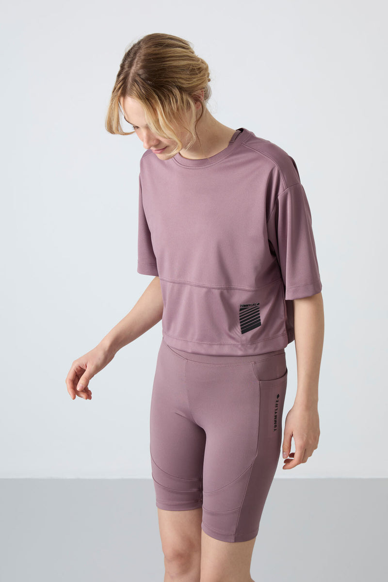 T-shirt performante pour femme en polyester respirant et flexible
