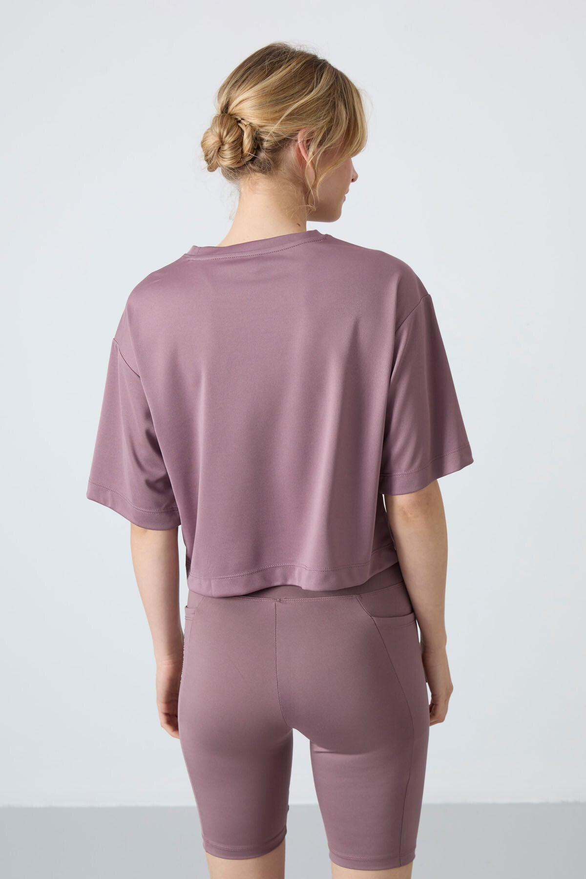 polyester nefes alan dokulu ince esnek oversize fit performans kadin t-shirt - 97284 - Justyol